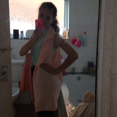 Profile Picture of Amy Bartle (@AmyBartle7841) on Twitter