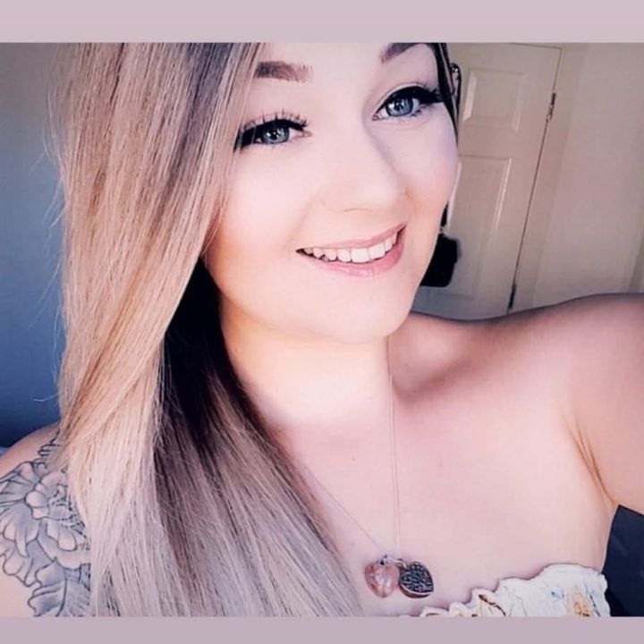 Profile Picture of 🖤 Carly McQuade 🖤 (@x.xjustcallmecarlyx.x) on Tiktok