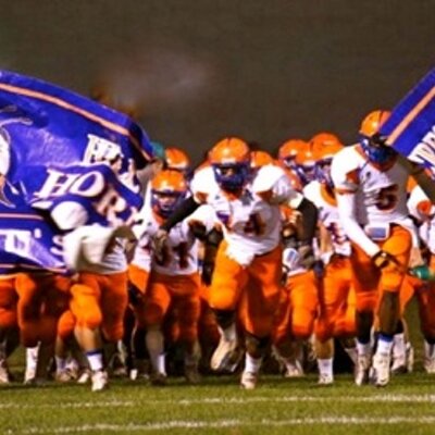 Profile Picture of Loren Gardner-Ivory (@lo_ivory) on Twitter