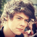 Profile Picture of Maddie And Michelle (@comeatmenippleboy) on Instagram