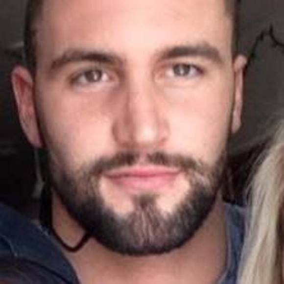 Sam Sablosky - Poshmark Profile Picture of Sam Sablosky (@samsuperman18) on Poshmark