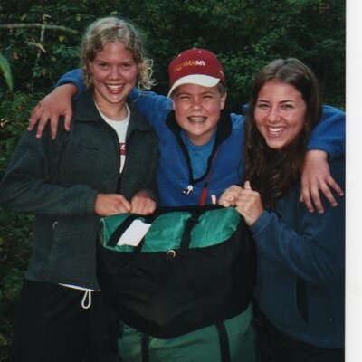 Profile Picture of Claire Hoffman (@Clehoffmn) on Twitter