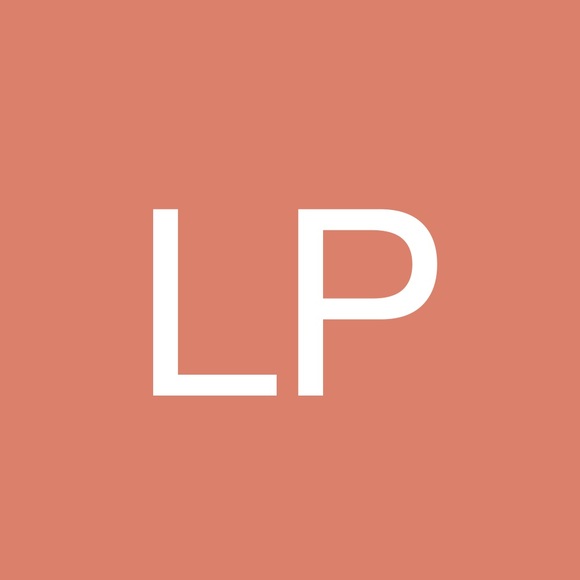 Profile Picture of Lloyd Pearson (@lloyd_pearson) on Poshmark