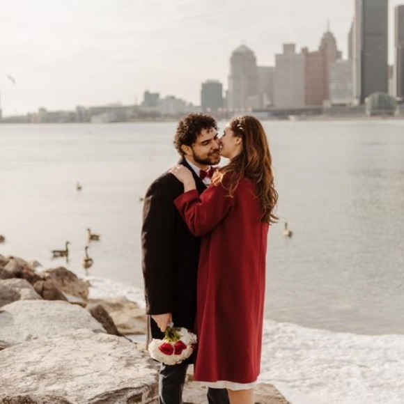 Profile Picture of Joseph Sk (@xifor5) on Poshmark