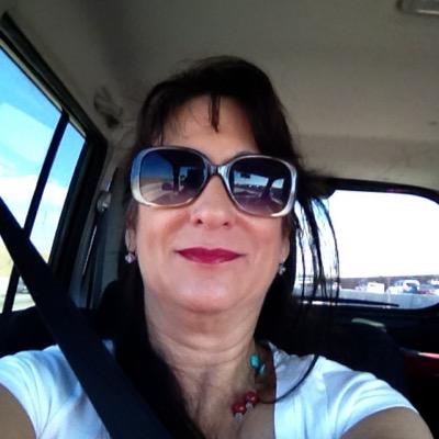 Profile Picture of Laura Sarff (@ljsarff) on Twitter