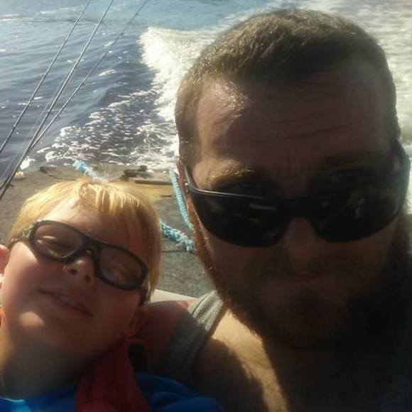 Profile Picture of Chris Skelton (@cskelton33) on Poshmark