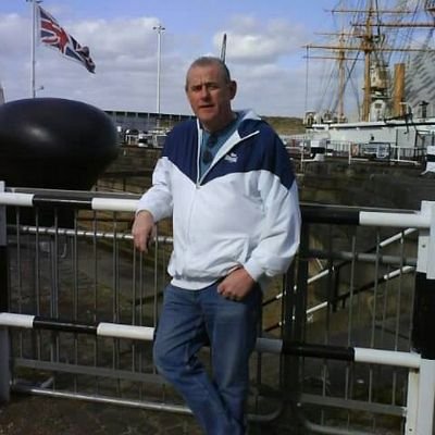 Profile Picture of Freddy Weaver (@777af3612d8140b) on Twitter