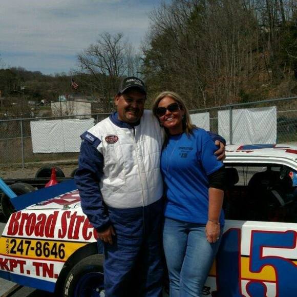 Profile Picture of Larry Stapleton (@larrys250) on Poshmark