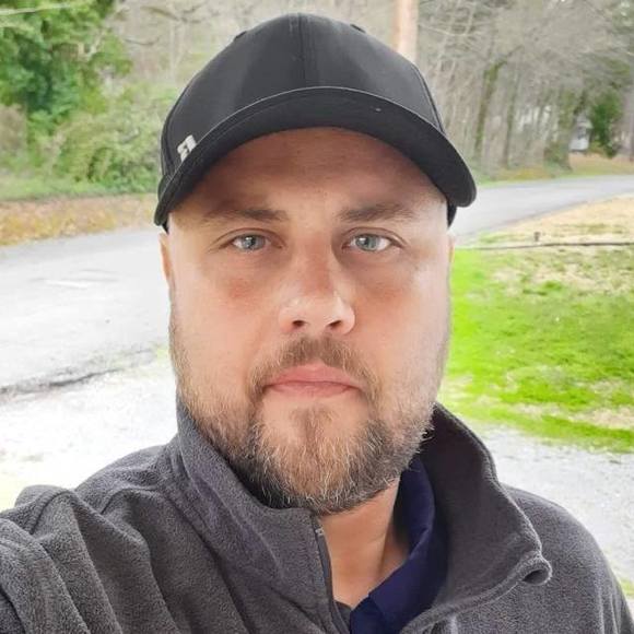 Profile Picture of Kirk Johnson (@kirkajr) on Poshmark