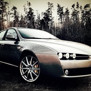 Profile Picture of Robert Martinec (@robert.martinec) on Instagram