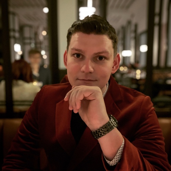 Profile Picture of Jared Ross (@knightvaliant) on Poshmark