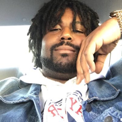 Profile Picture of Bear (@WorldwideCorey) on Twitter
