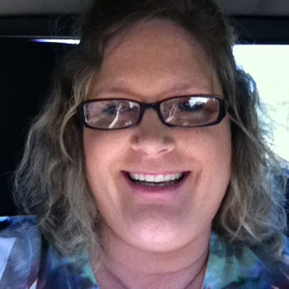 Profile Picture of Karyl Hartsfield (@khartsfield) on Poshmark