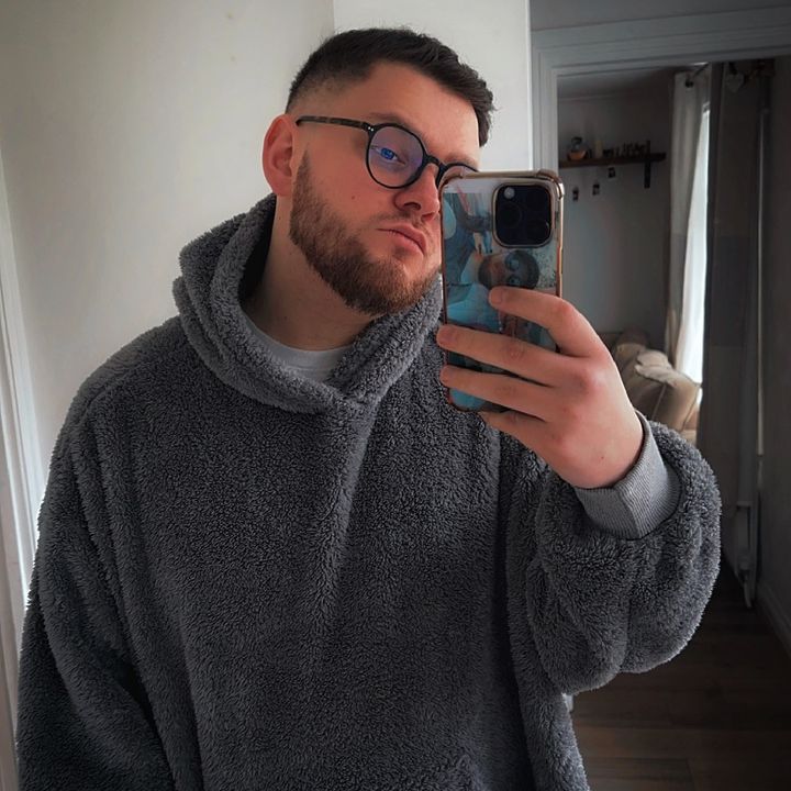 Profile Picture of Stephen Long (@stephenlong8) on Tiktok