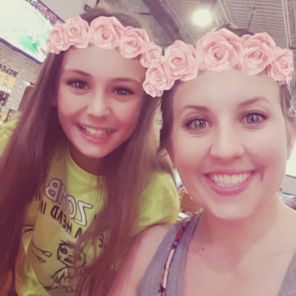 Profile Picture of Samantha Daughtry (@lexismomma2005) on Poshmark