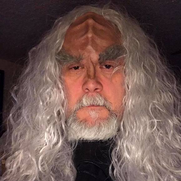 Profile Picture of Kuruk Rustadzh (@trektrucker) on Poshmark