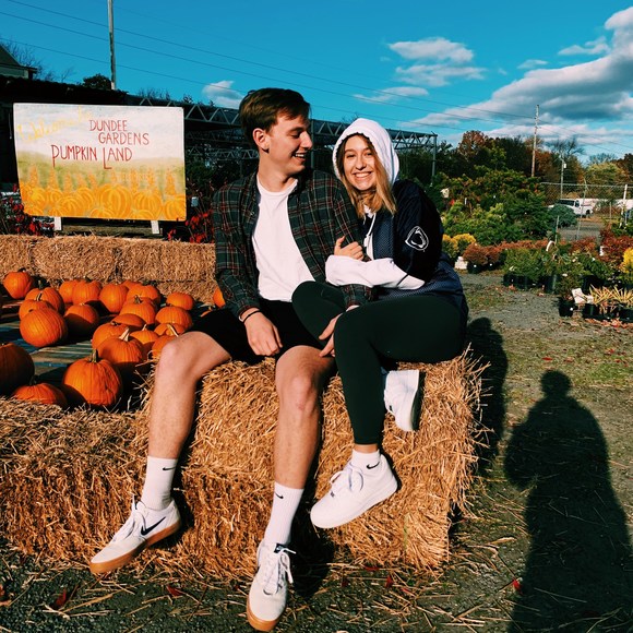 Profile Picture of Bradley Martin (@brmlakecarey) on Poshmark