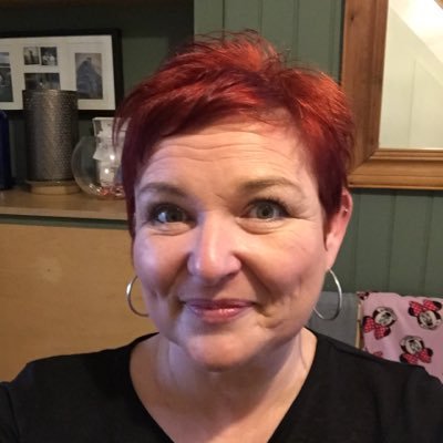 Profile Picture of Joanne Arnold (@joLarnold) on Twitter