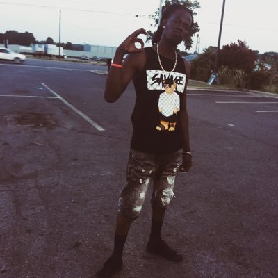 Profile Picture of Dontay Bernard Brown (@DTay_DaDon) on Twitter