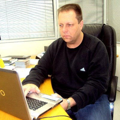 Profile Picture of José Calil (@calilcomc) on Twitter