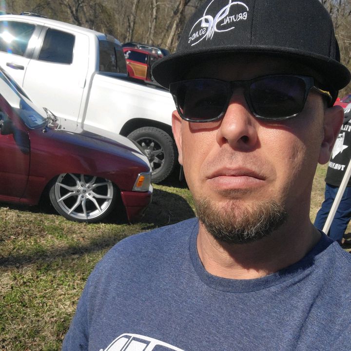 Profile Picture of Paul Stokes (@stokestruckin) on Tiktok