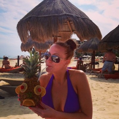 Profile Picture of Elizabeth Layton (@eheine03) on Twitter