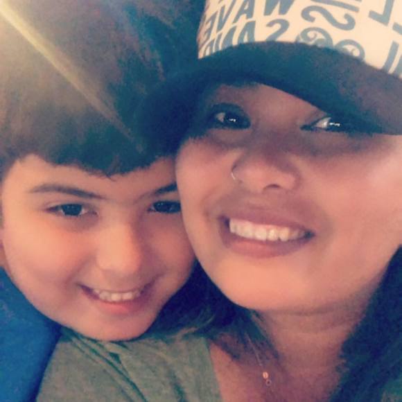 Profile Picture of Emalyn Adad (@emalyn76) on Poshmark