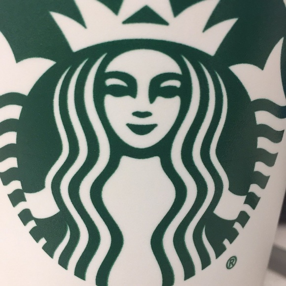 Profile Picture of Cindy Alberto (@ajcindy) on Poshmark