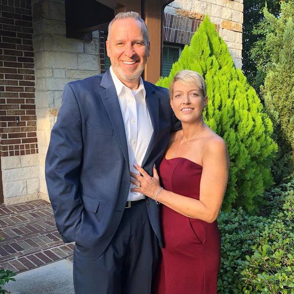 Profile Picture of Kim Dickey (@notaoblond) on Poshmark