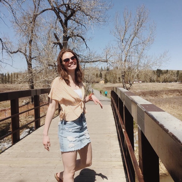 Profile Picture of Kate Fulton (@kmfulton369) on Poshmark