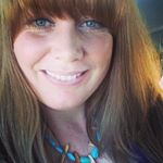 Profile Picture of Corinne Hooks (@corinneclare) on Instagram