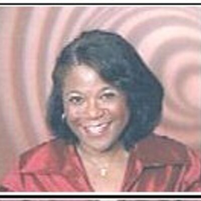 Profile Picture of Claudette Jones (@ladiTropik) on Twitter