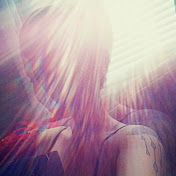 Profile Picture of Maya D (@WanderingInWonderland93) on Youtube