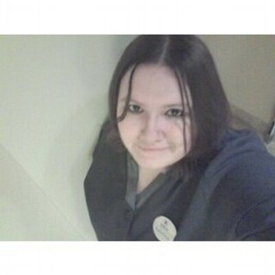 Profile Picture of Sabrina Watson (@bree_emo) on Twitter