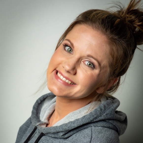 Profile Picture of Emily Daughtery (@emilydaughtery) on Poshmark