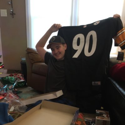 Profile Picture of Miles Bradshaw (@MilesBradshaw6) on Twitter