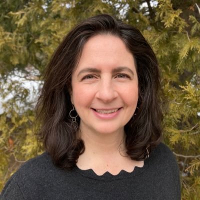 Profile Picture of Tracy Johnston Zager (@TracyZager) on Twitter