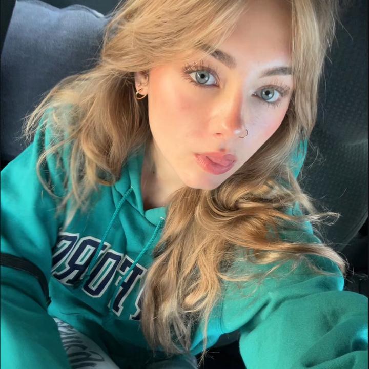 Profile Picture of Bridget (@bridget.elainee) on Tiktok