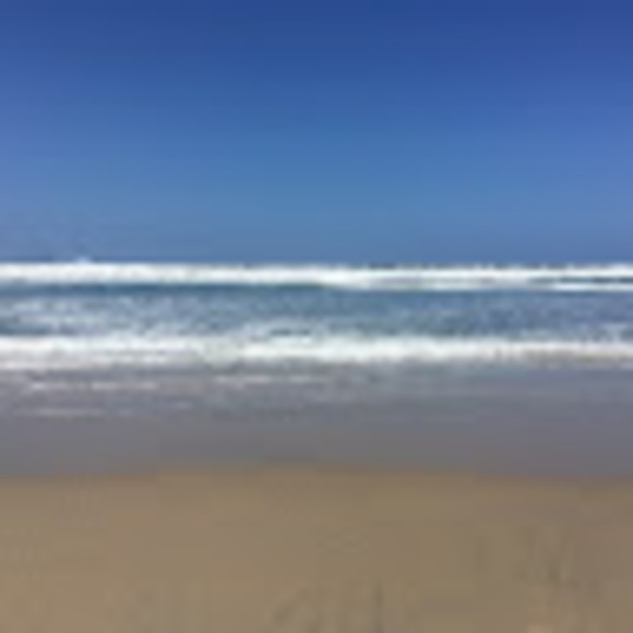 Profile Picture of Mckenna Craig (@mmcraig17) on Poshmark