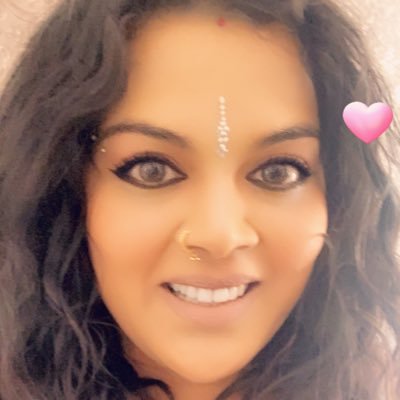 Profile Picture of Seema Diahnan (@Seemagnificent) on Twitter