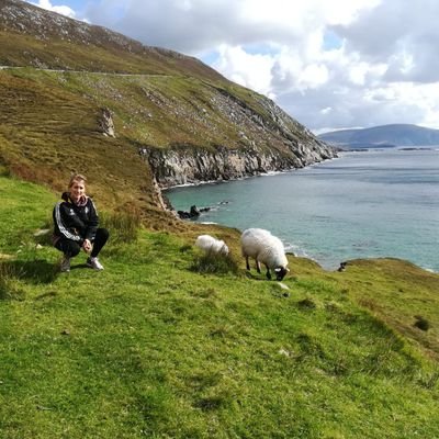 Profile Picture of Sandra Sutton (@SasSutton) on Twitter