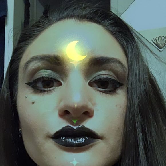 Profile Picture of Stefanie Volturno (@slvolturno) on Poshmark