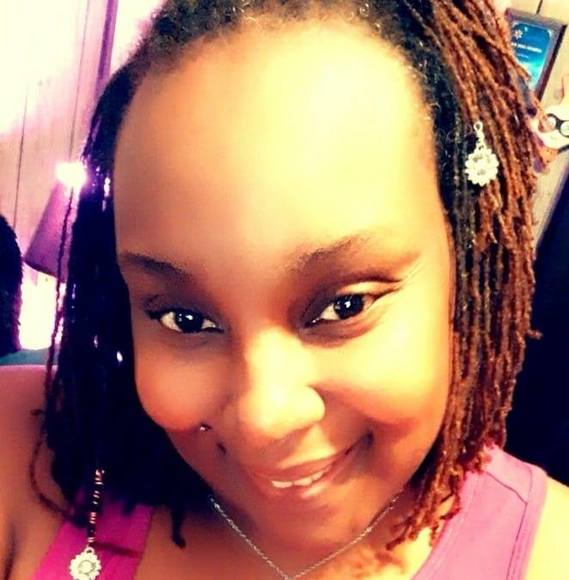 Profile Picture of Merissa Scott (@merissa2013) on Poshmark