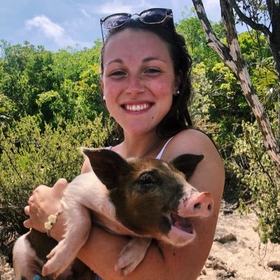 Profile Photo of Audrey Bloomquist 🤩 (@audreybloom_) on Twitter