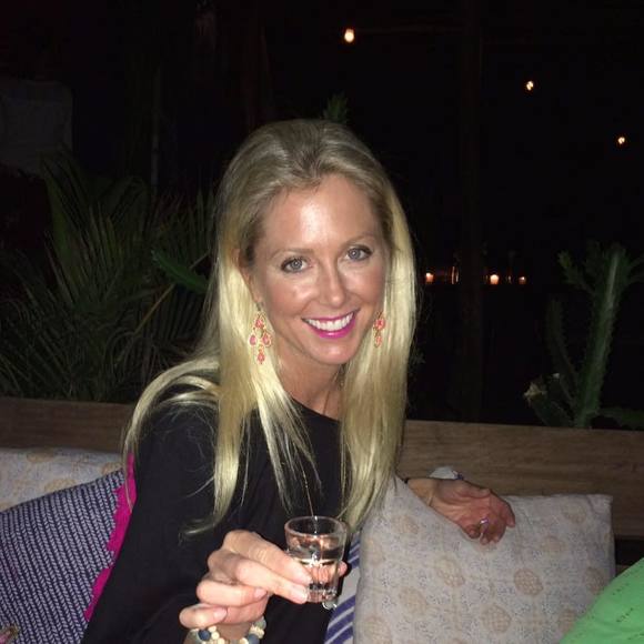 Profile Picture of Christiane Fabrizio (@christianefab) on Poshmark