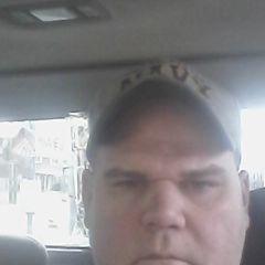 Profile Picture of Sean Burt (@seanburt556) on Twitter