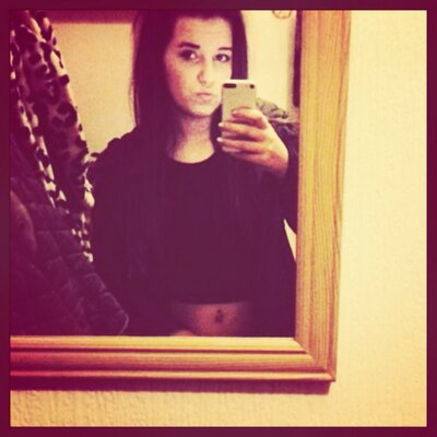 Profile Picture of Chloe-jade Barlow (@chloejadebarlow) on Twitter
