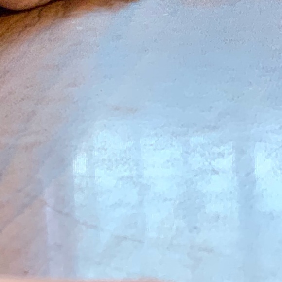 Profile Picture of Tara Vanevery (@vaneverytara109) on Poshmark