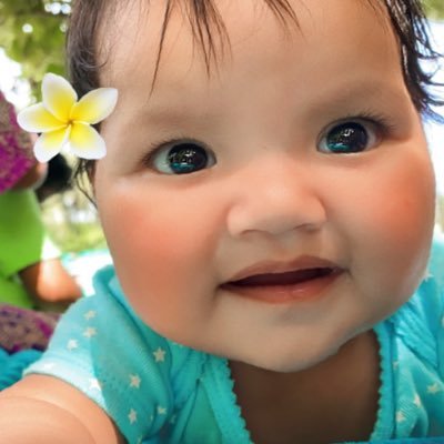 Profile Picture of Roxanne (@liRox7) on Twitter