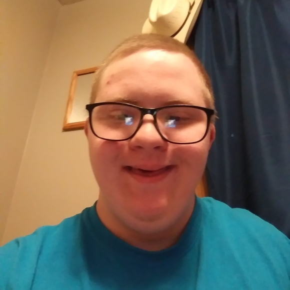 Profile Picture of John Wuebker (@johnwuebker) on Poshmark